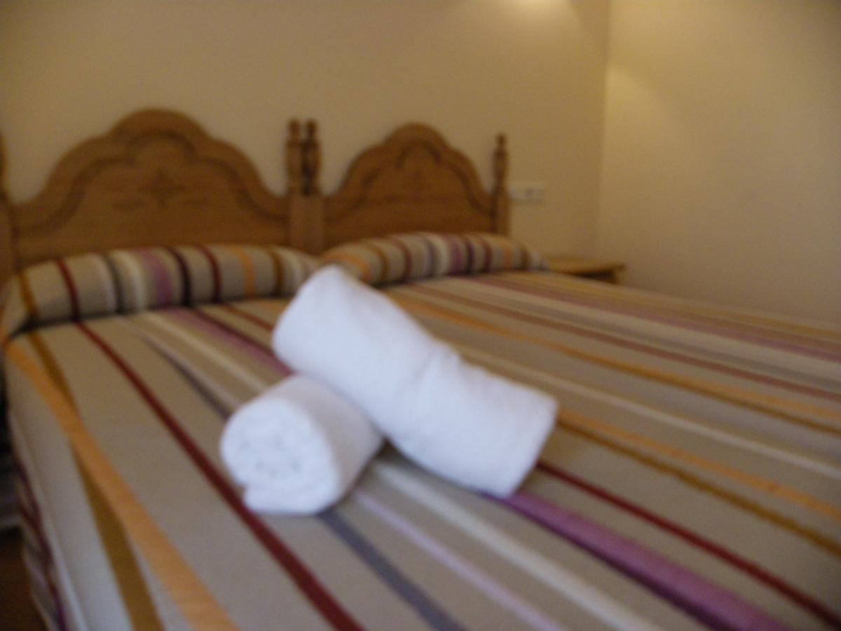 Peralejos Hostal La Vega מראה חיצוני תמונה
