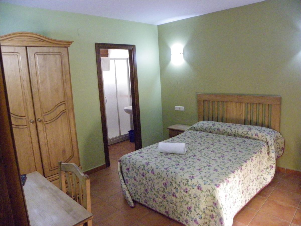 Peralejos Hostal La Vega מראה חיצוני תמונה